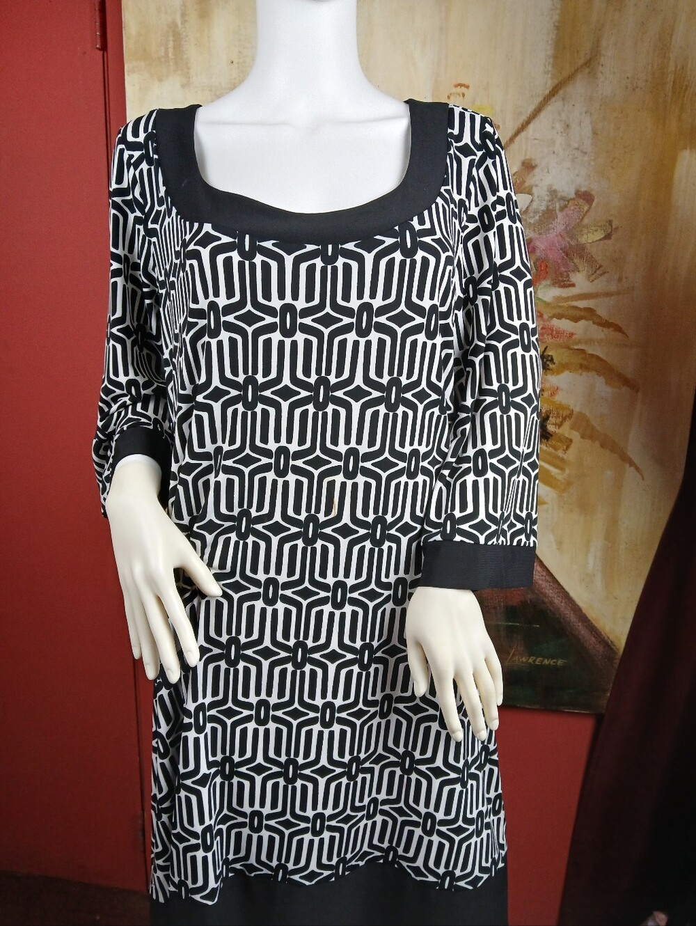 Tiana B. Black and White Geometric Long Sleeve Dress